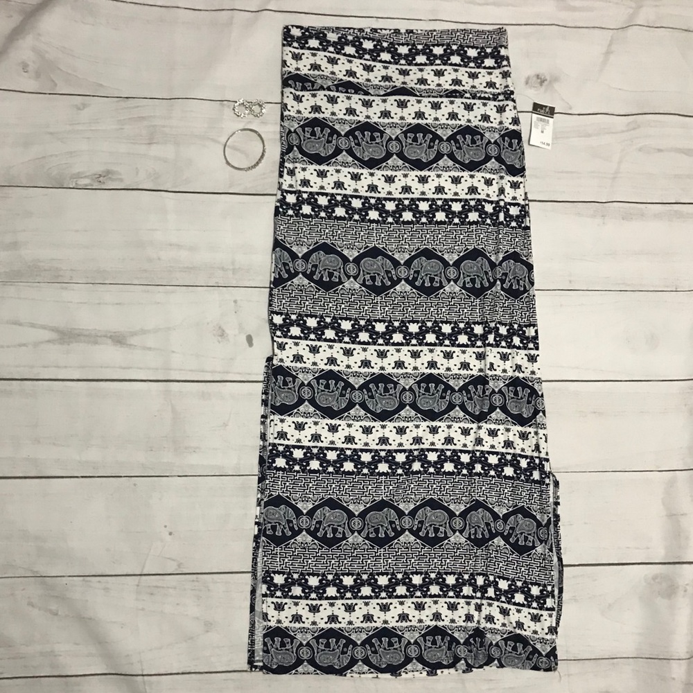 Skirt with Elephant prints